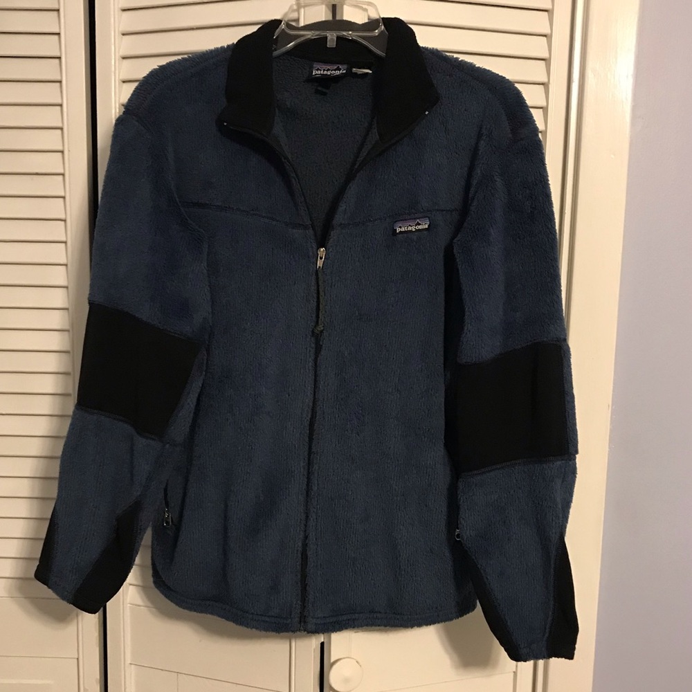 Women’s Classic Patagonia Fleece Zip-up Jacket. Size Large